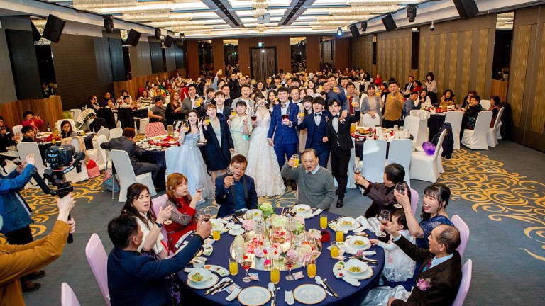 婚禮籌備很頭痛?!新北婚紗攝影-OKOH輕時尚婚紗攝影分享超實用籌備指南，從新北婚紗禮服、婚紗拍攝到婚禮紀錄，都只有滿滿的安心