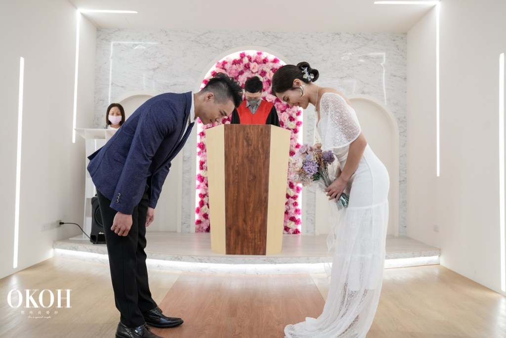 公證結婚是什麼呢?雖然很常聽到但是卻發現不太懂，而登記結婚好像也是這樣的感覺，那兩者相比到底有什麼不一樣? 新北婚紗OKOH好朋友直接本文跟大家一起來了解吧!