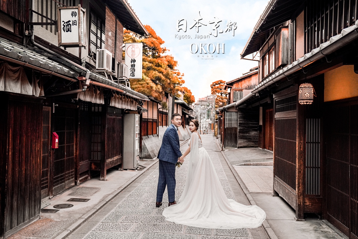 因為OKOH阿崑海外婚紗攝影師真的是服務過超多對幸福的神仙眷侶，從中真的聽到很多新人們籌備婚禮以來各種煩躁，尤其是從海外婚紗攝影到婚禮紀錄的各種神奇狀況都有!想想原本開心準備拍婚紗籌備婚禮，卻因一些與業者溝通或服務的問題，最後卻演變成婚紗糾紛甚至需要打官司！相信沒有任何新人會希望遇到這令人不快的事件，OKOH海外婚紗攝影團隊統整了一些常見的婚紗糾紛給新人了解，而要如何安全避開這些地雷，除了挑選好評價的業者與服務人員外，網路評價也不能單看一個平台，在正式簽約時也要詳細核對條約內容，多方比較與確認，那就跟著OKOH阿崑海外婚紗攝影師一起看起這篇吧!