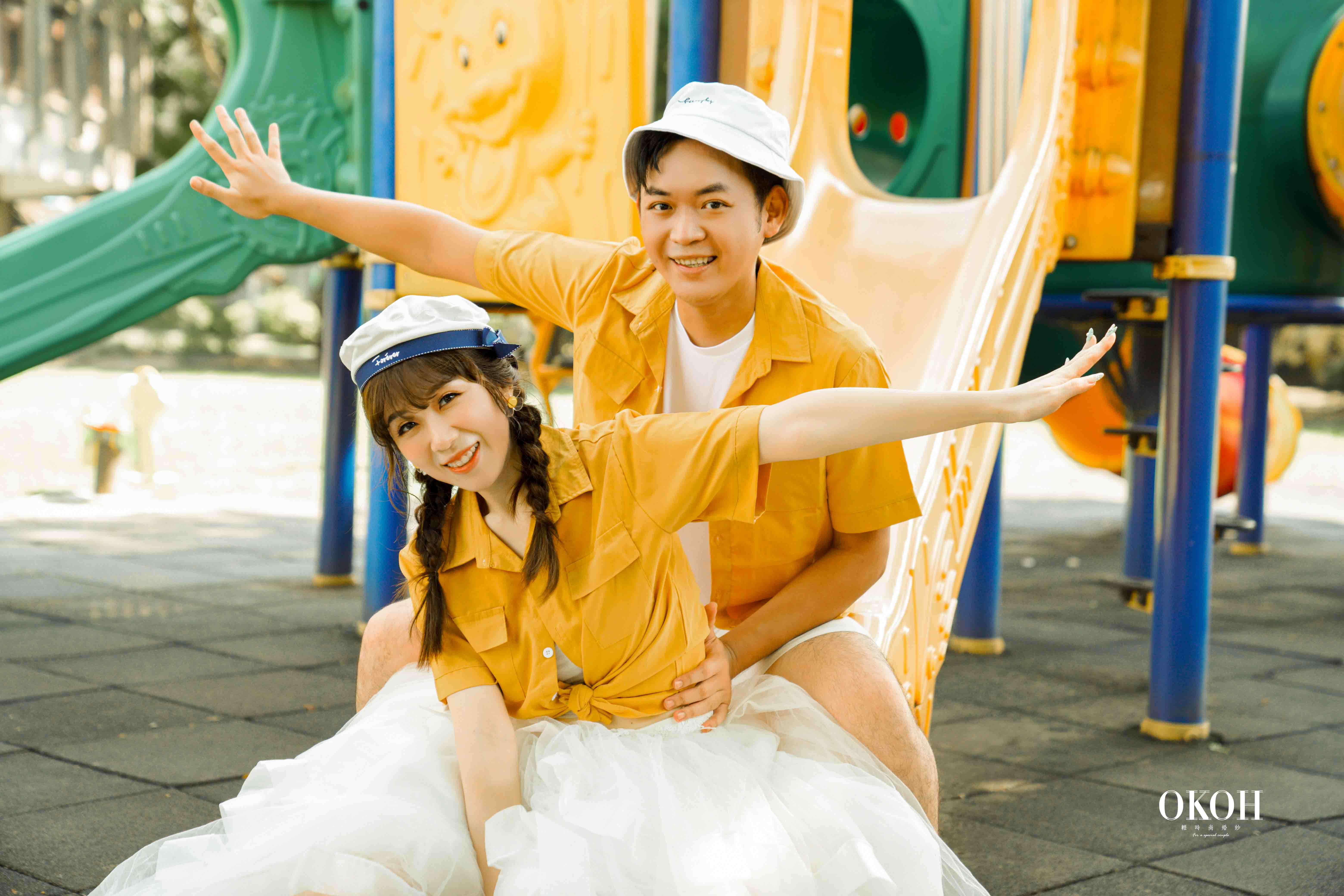 跟著OKOH選對景點，新北也能拍出電影感。 新北的特色不是「壯觀」，而是真實、耐看、生活感強。 而且一天就能拍完多景點， 非常適合登記結婚與輕婚紗新人。